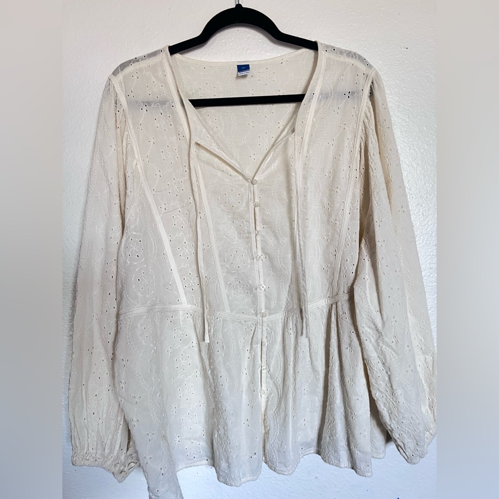 Old Navy Cream Eyelet Blouse